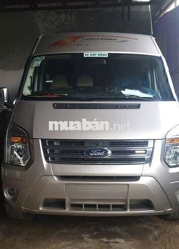 Ford 16 chỗ 2017 Luxury