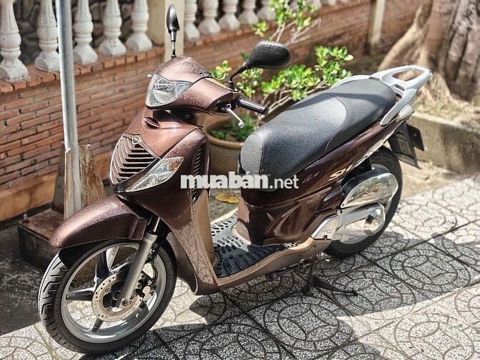 Em muốn bán chiếc Sh 150i 2008 Fi màu Ca Cao