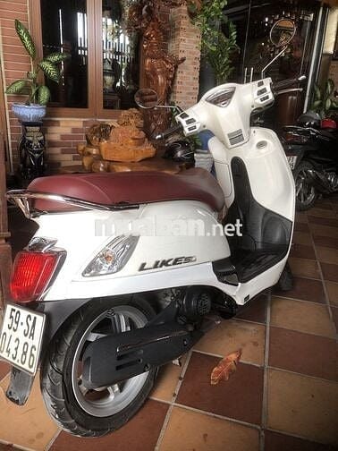 Xe Kymco like 50cc màu trắng, giấy tờ đầy đủ.