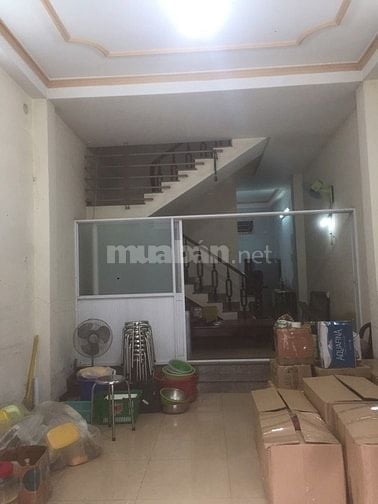 Cần cho thuê nhà đường 232 cao lỗ đường 14m dt: 4x14m, 3 lầu st