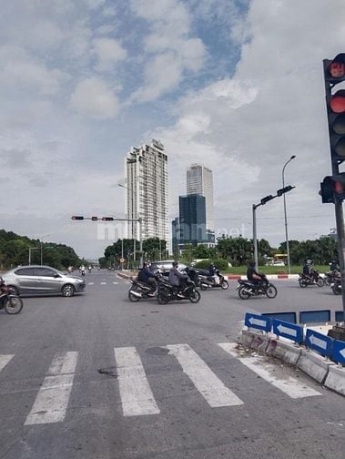  CHÍNH CHỦ NhỜ BÁN GẤP Mặt Phố MỸ ĐÌNH PEARL: 180m2, MT 30m, 6 Tầng Lô