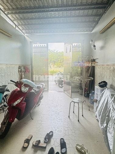 ✅Nhà Mặt Tiền Kênh Tân Hóa, quận 6
