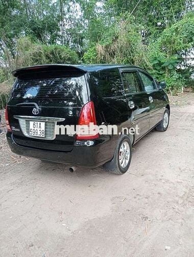 Toyota Innova 2006 G - 25252 km