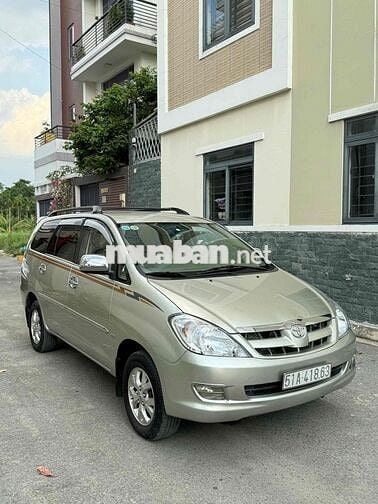 Toyota Innova 2007 G