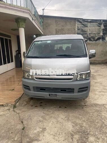 Toyota Hiace 2008 - 235090 km