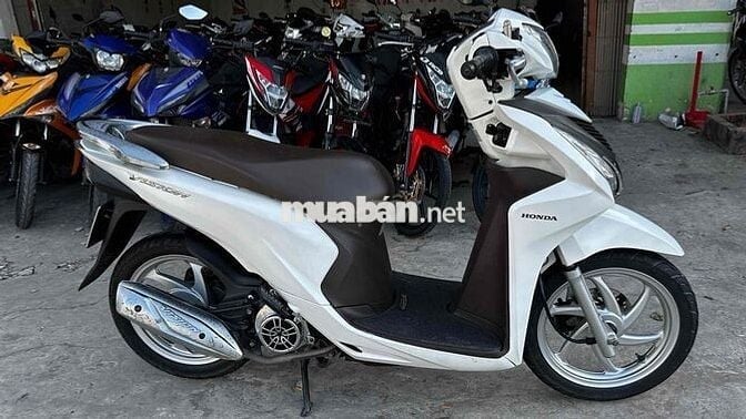 Vision 2016 trắng 74803 ( hỗ trợ góp )