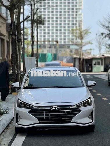 Hyundai Elantra 2019 1.6 AT - 42000 km