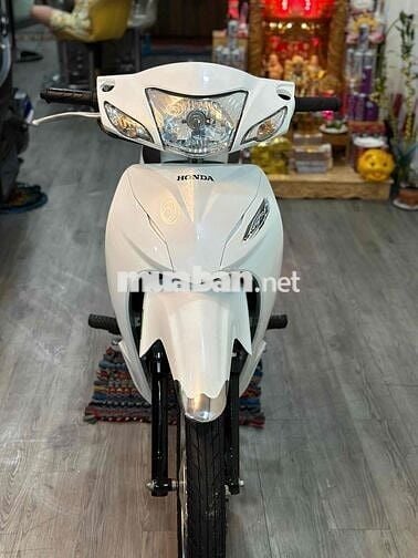Wave @ 2024 trắng siêu đẹp nợ xấu đưa trước 6tr5