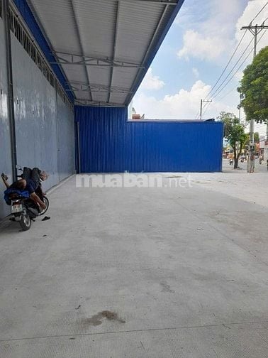 Kho xưởng cho thuê mặt tiền Quốc Lộ 1A , Quận 12 , DT: 1,700m2 