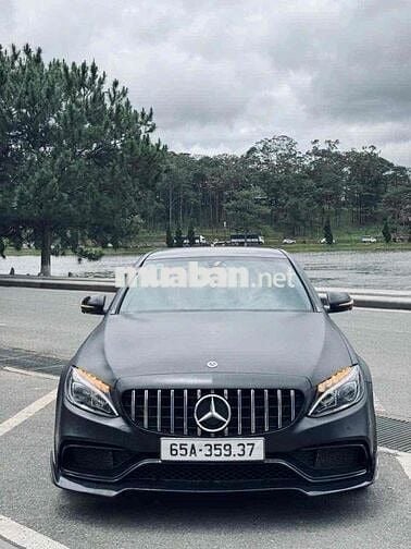 Mercedes Benz C Class 2018 C200 - 83000 km