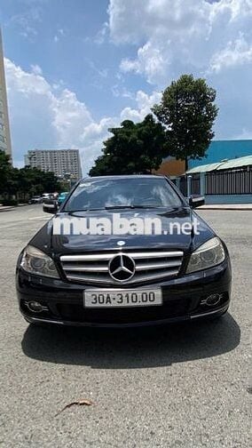 Mercedes C230 model 2009 đi 120 ngàn xe đi giữ