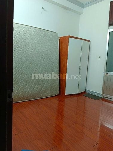 SANG 13 PHÒNG + 1 M Bằng. Quận 10
