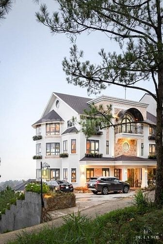 Siêu phẩm biệt thự 1200m2 Đà Lạt view trực diện Hồ Xuân Hương