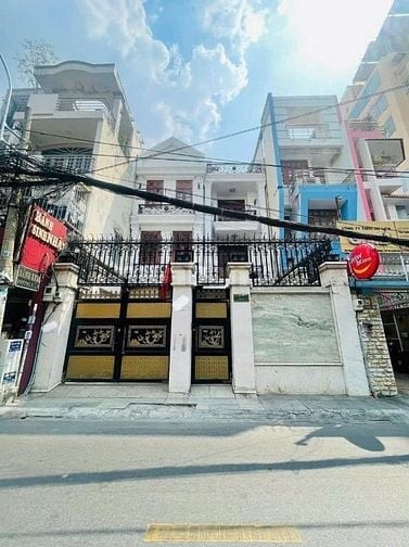 Cho thuê nhà mặt tiền Rạch Bùng Binh - Ngã Tư Với Bà Huyện Thanh Quan