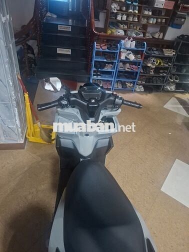 Cần bán xe vario 160 nguyên zin chính chủ.đki 2024
