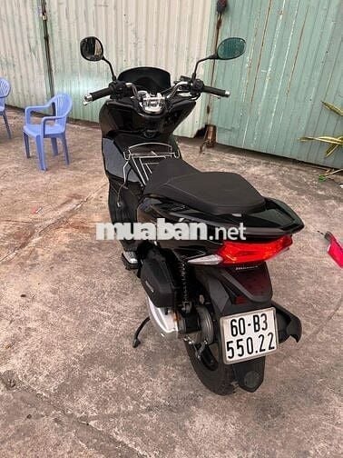 cần bán pcx cuối 2017 dk 2018 ngay chủ