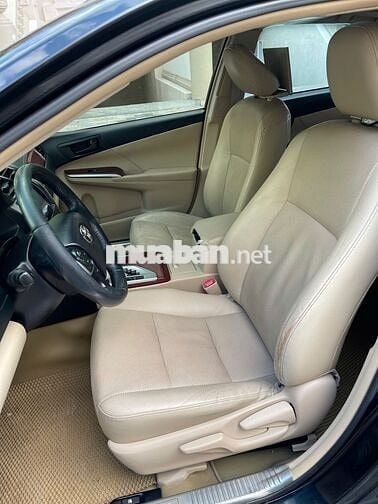 Toyota Camry 2013 2.0E - Xe đẹp, giá cực kỳ ưu đãi