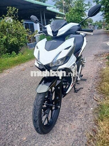 Cần bán xe winner V3