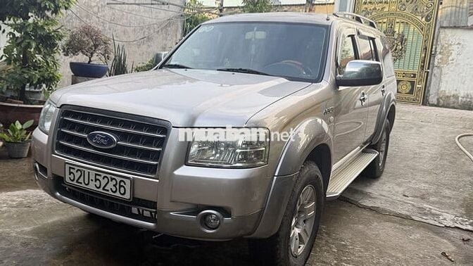 Ford Everest 2009 2.5L 4x2 MT - 177000 km