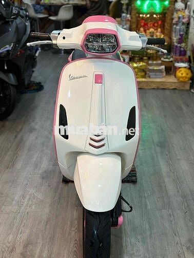 Vespa sprint đèn led trắng hồng nợ xấu đưa trc 15t
