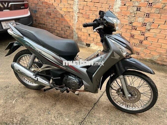 honda future Fi phun xăng