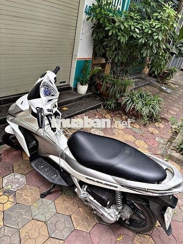 bán Air Blade đang sử dụng