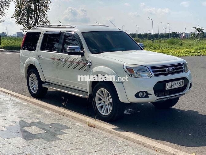 Ford Everest 2015 Limited 4x2 - 150000 km