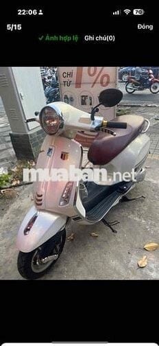 Vespa trắng, kiểu dáng Scooter biển số đẹp 986.88