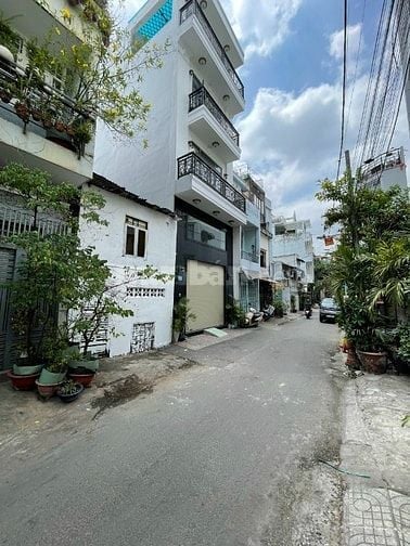 Hiếm! Bán lô đất 75m2 HXH Lê Văn Duyệt ngay sát Cầu Bông Quận 1