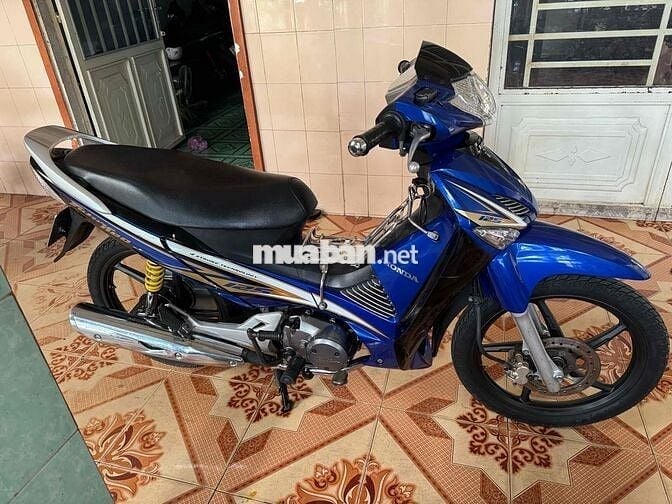neo kim lên áo gt hãng mâm gt mới bs dễ nhìn