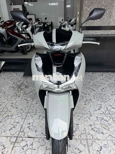 SHVN 150cc ABS 12-2023 Chạy 3.300Km Siêu Lướt