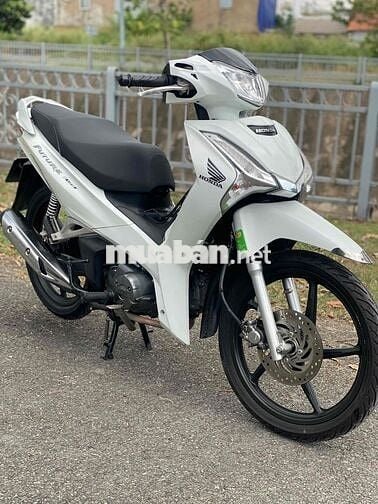 FUTURE NGAY CHỦ CÔNG CHỨNG. có góp tay đôi