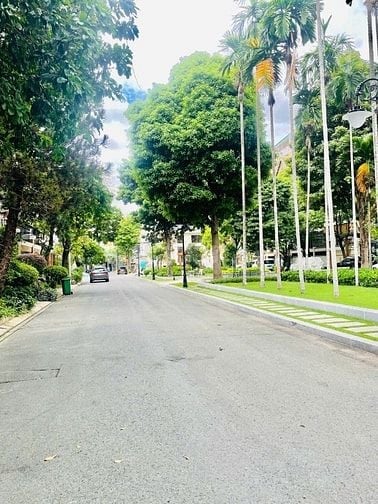 Cho thuê nhà khu biệt thự số 112/3B Phổ Quang, Phường 9, Quận Phú Nhuậ