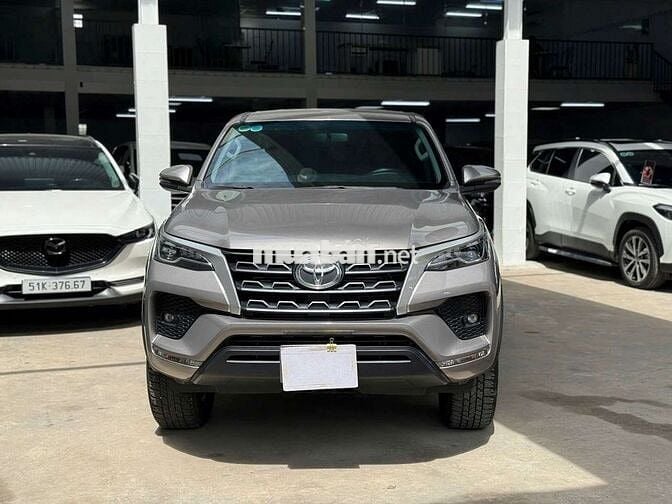 Toyota fortuner 2.4G - 55000 km