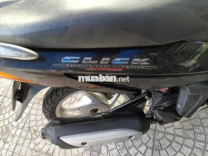 Click máy móc êm ru