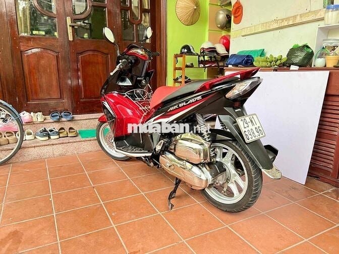 Honda Airblade Fi nguyên bản giấy tờ đủ chính chủ