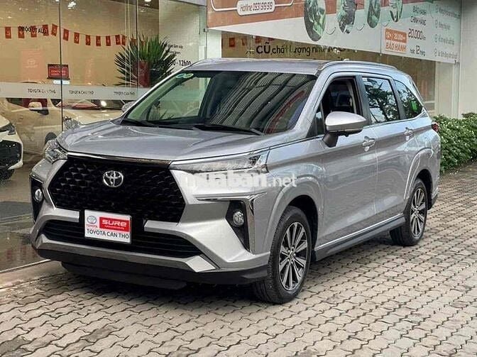 Toyota Veloz Cross 2022 CVT - siêu lướt