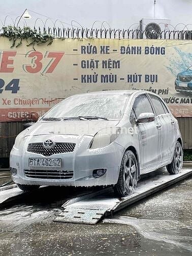 Toyota Yaris 2008 1.3 AT - 64545 km