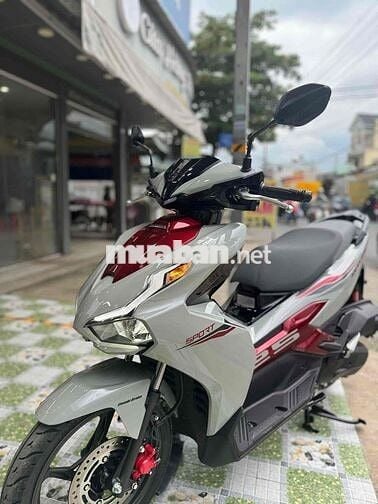 air blade 125 xám xi măng mới 100% bao biển số