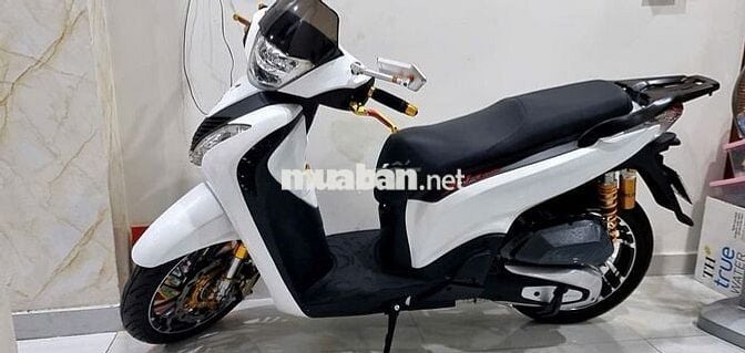 Bán xe SH 150 mới 99%, đã lên full đồ hơn 100tr
