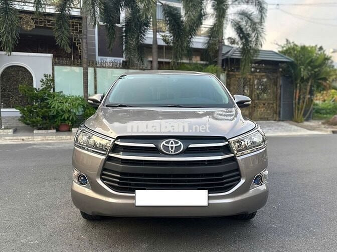 Toyota Innova 2.0E 2017 - ĐẸP ÊM