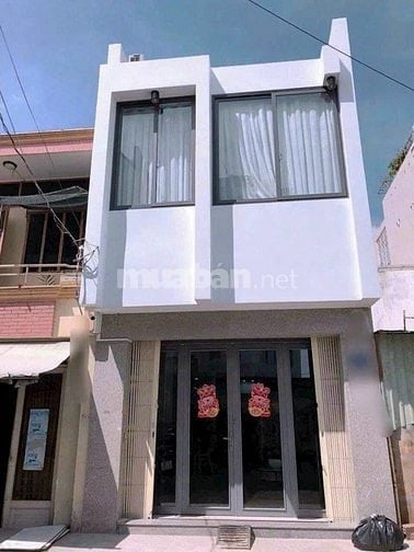 Khách em nợ nần cầm cố căn nhà cho NH giờ đến hẹn đáo hạn NH giá 850tr