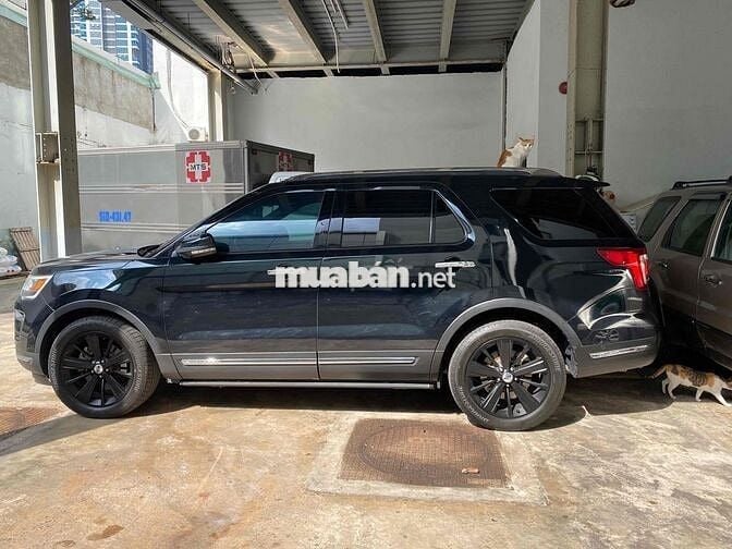 Ford Explorer 2018 2.3L Ecoboost - 74000 km