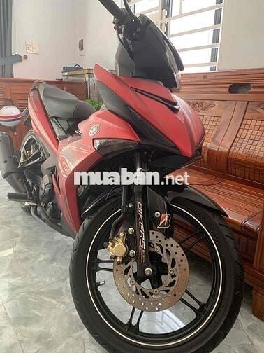 Nhà dư xe nên bán, xe rất ít đi đẹp ken 96%