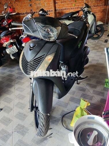 Dylan 150 úp áo ý 2010 bs tứ quý..có gl