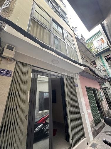 Cho thuê nhà nguyên căn đường Phạm Ngũ Lão, Phường Sài Gòn Hồ Chí Minh