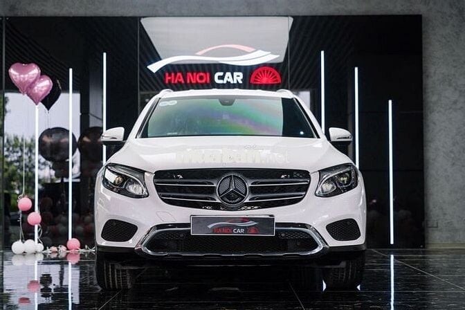 Mercedes Benz GLC 200 2018 - 82000 km