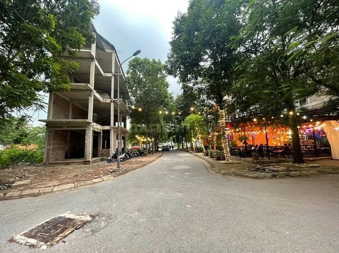 chính chủ cần bán 146m biệt thự hà phong căn 2 mặt tiền sẵn nhà 4 tầng