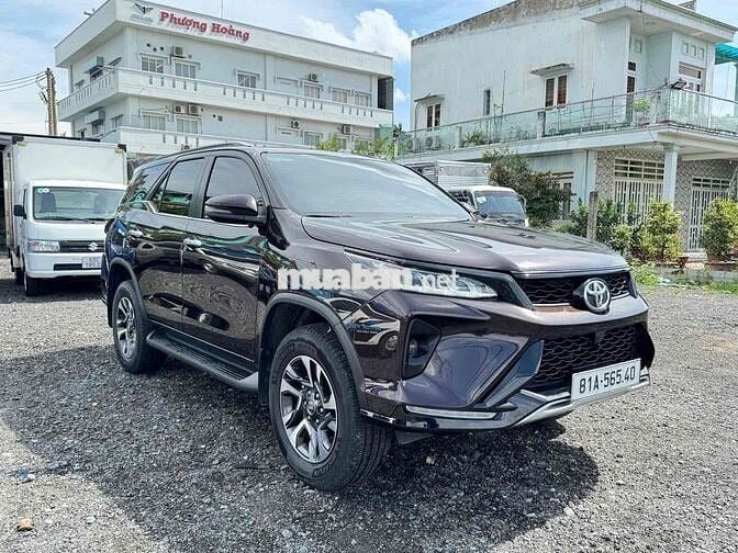 Toyota Fortuner 2021 2.7 4x2 AT - 60000 km