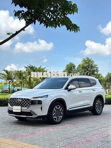 Hyundai Santa Fe 2022 2.5G Premium HTRAC 12000 km
